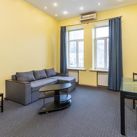 Kievacccommodation Near Gulliver 24H Self Check-In Exterior foto
